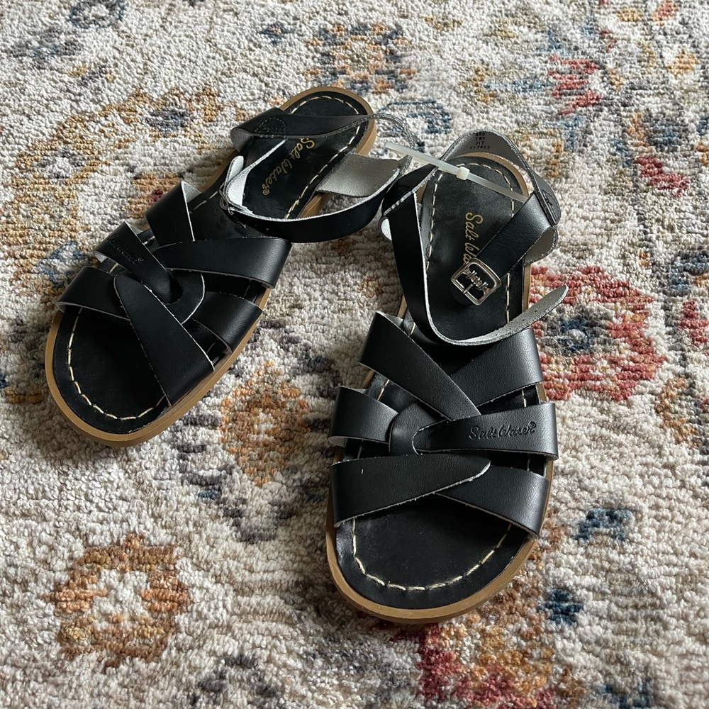 Saltwater sandal